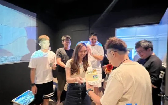 KL Homestay 20 Pax - Karaoke, VR & Racing Games - Birthday Party - 8km to KLCC – People – Kuala Lumpur