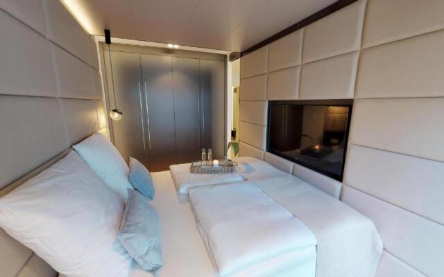 White Pearl Apartment 1.14