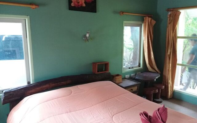 Praw Fan Resort