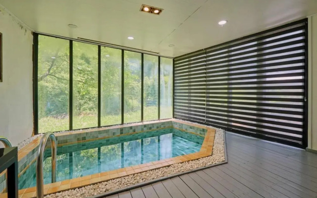 Gapyeong Pool Villa Palace