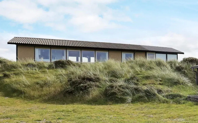 6 Person Holiday Home in Brovst