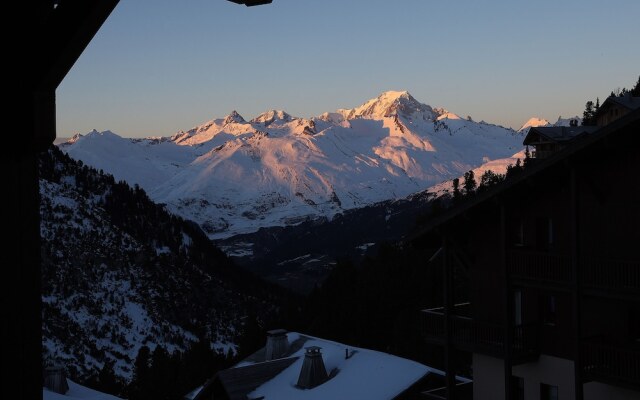 Résidence Les Arolles by Les Etincelles