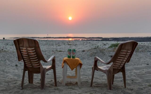 SaffronStays Salt Rim on the Beach