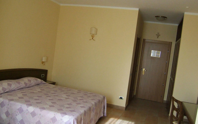 Hotel Sirius