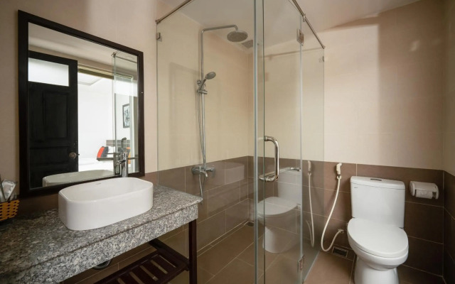 Viet Long Hoi An Beach Hotel