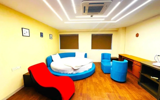 Aundh Elite Stay