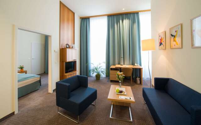 HiLight Suites Hotel