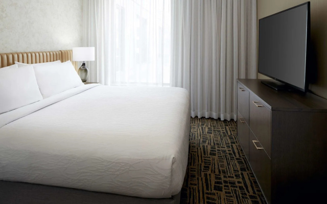 Homewood Suites by Hilton Montreal Midtown, Quebec, Canada