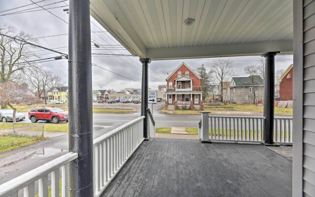 Niagara Falls Townhome: Near Wineries!