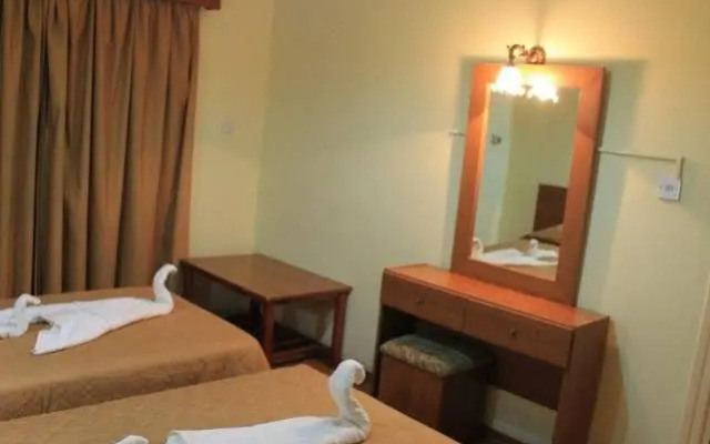 Nick's Hotel Apartments