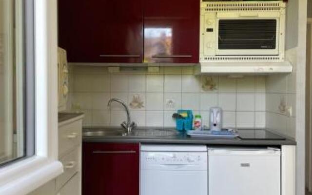 appartement proche mer avec jardin ensoleillé