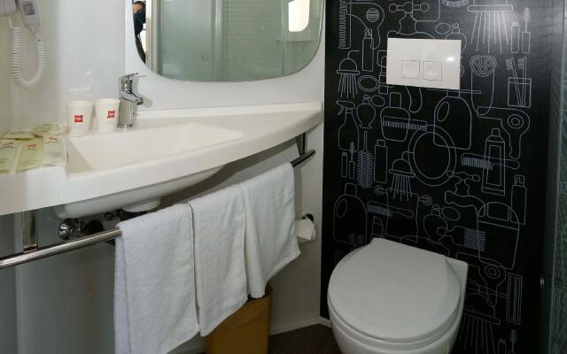 Ibis Kunming Beijing Rd