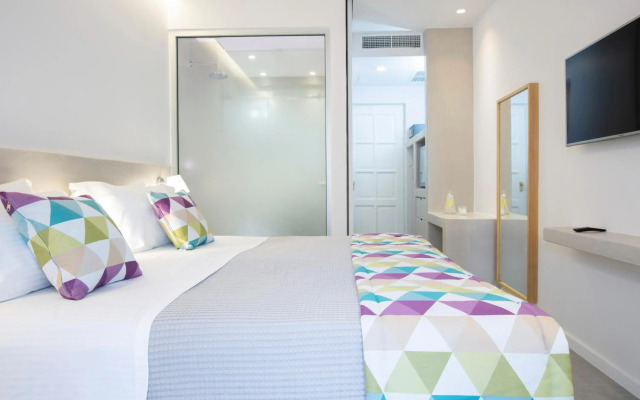 Odyssey Hotel