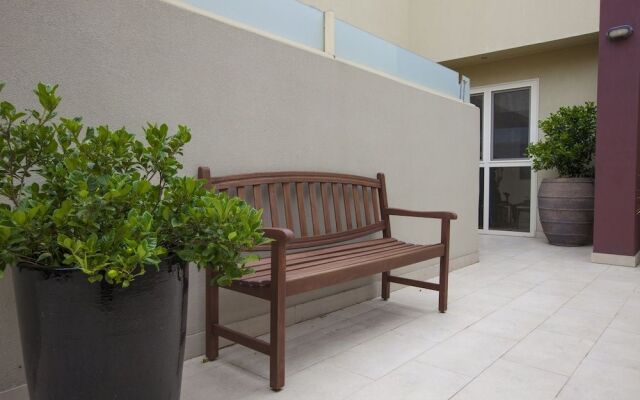 Boutique Stays - Elwood Hideaway