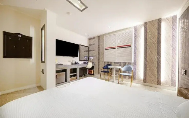 Suncheon Embassador Hotel