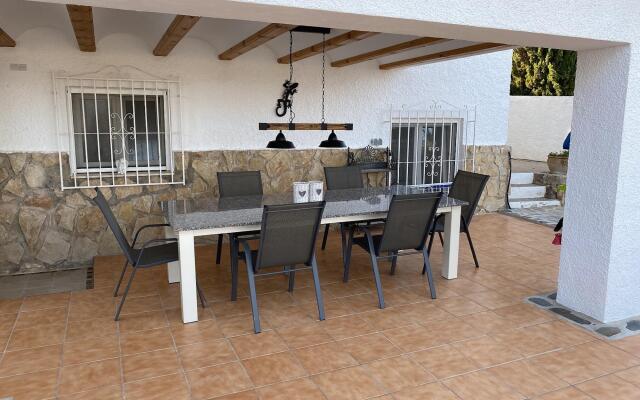 Villa Emilia 4 Personas