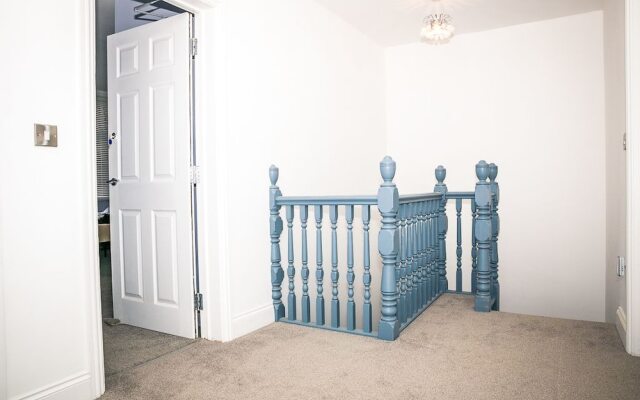 Grand Apartment