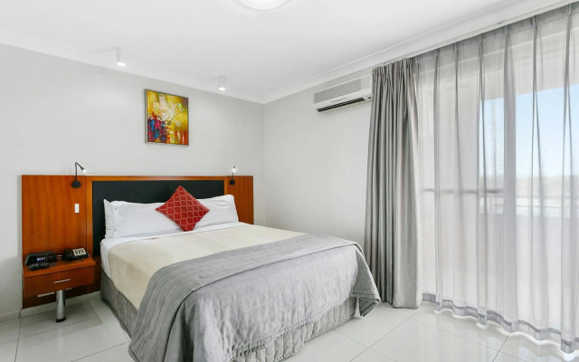 Comfort Inn & Suites Burwood