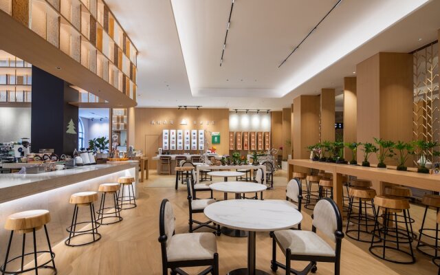 New World Taishan Hotel