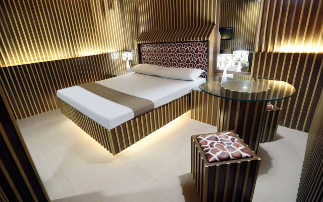 Hotel Ava Cuneta