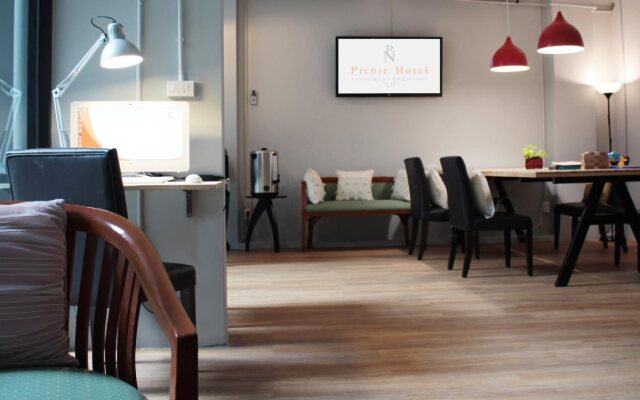 Picnic Hotel Bangkok