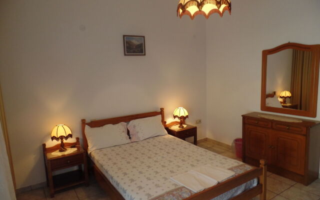 Antique the hotel
