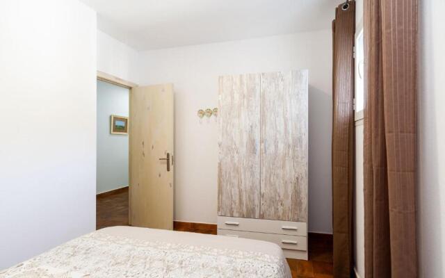 La Granja - SOLO MAYORES DE 25 AÑOS