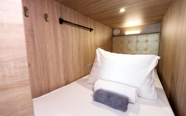 Capsule Hotel City 52 - Hostel