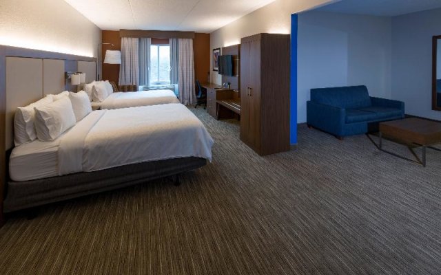 Holiday Inn Express Hotel &amp; Suites Louisville South - Hillview