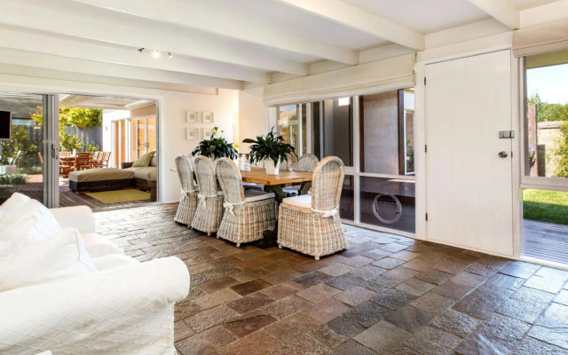 Waikiki - Blairgowrie