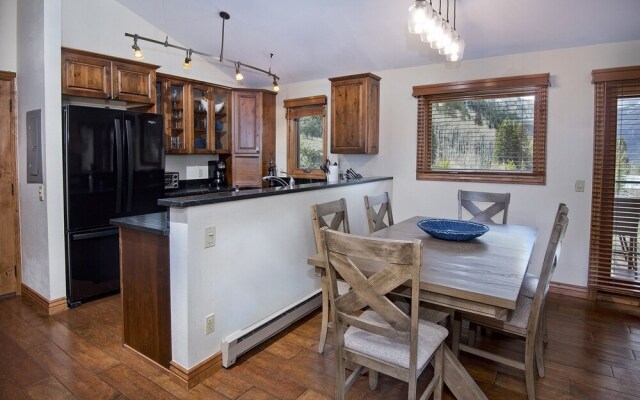 Timberfalls 1706 3 Bedroom Condo by RedAwning