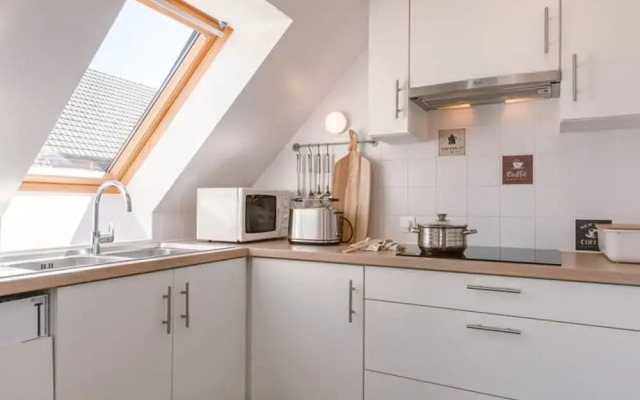 Centrally Located Apartment With Sunny Terrace