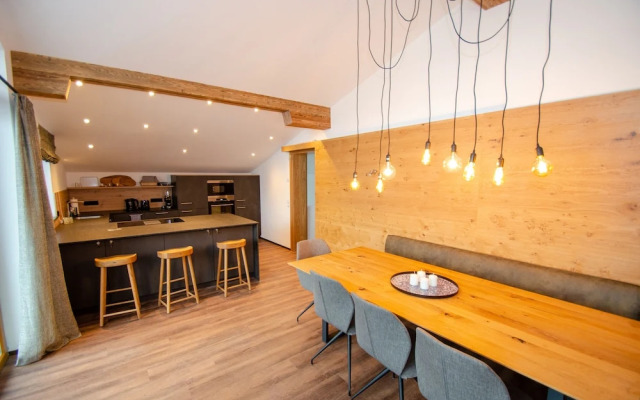 Finest Villa Zell am See