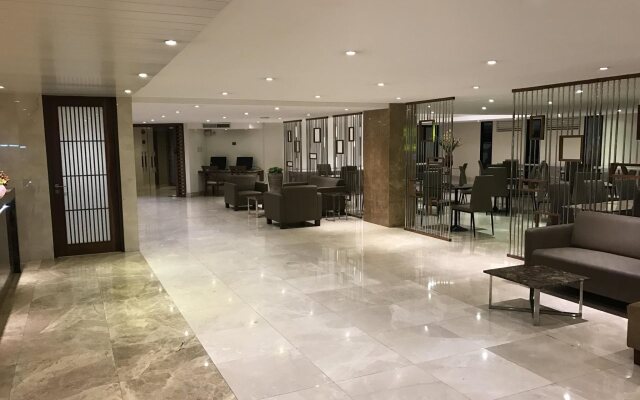 Thomson Hotel Huamark