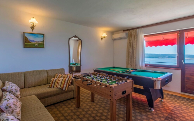 Quaint Holiday Home in Dramalj With Sea View