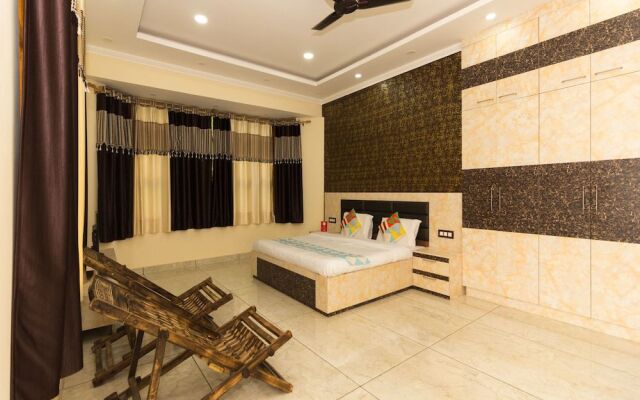 OYO 16593 Home Luxury 3BHK Galaxy Villa Andrar