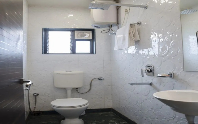 OYO 8318 Beeu Guest House