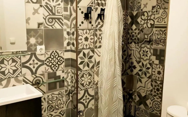 Pequeño Alojamiento con Mini Piscina - NO climatizada