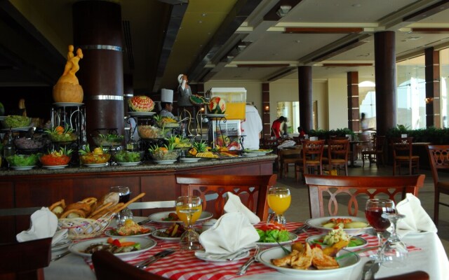 Red Sea Taj Mahal Resort & Aqua Park