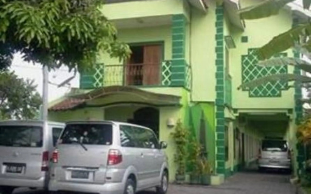 Hotel Bandara Asri RedPartner