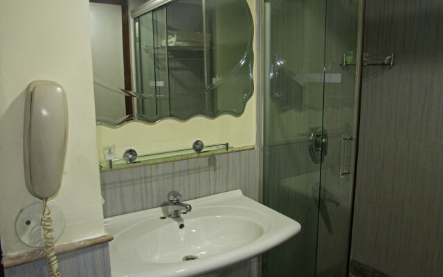 The Residency Hotel
