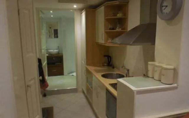 Bed And Breakfast Twenty-one