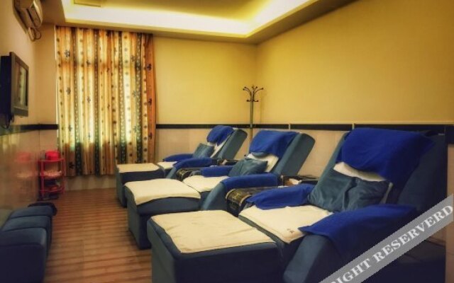 Zhonglv Hotel
