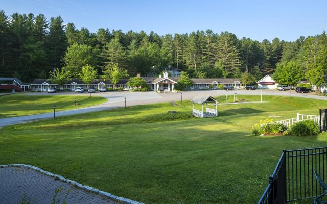 Bluebird Cady Hill Lodge