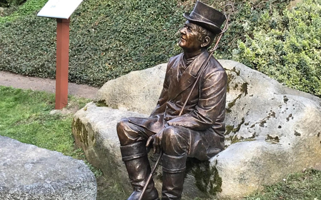 Raben Steinfeld Forststraße 3 Residenzpark