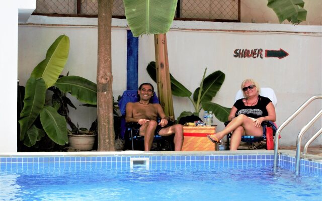 Channel Angkor Hostel