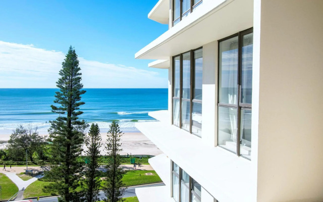 Seacrest Beachfront Holiday Apartments