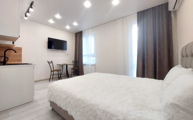 Шарман на проспекте Созидателей