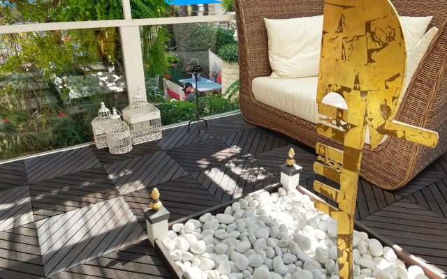 Milton Boutique Hotel