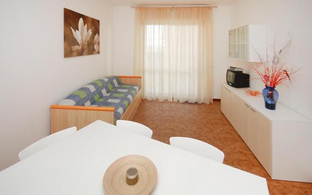 Apartment in Lignano Sabbiadoro Near Cafe